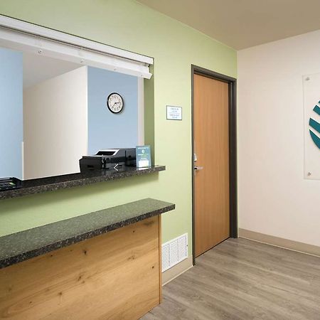 Extended Stay America Select Suites - Wichita - South Interior photo